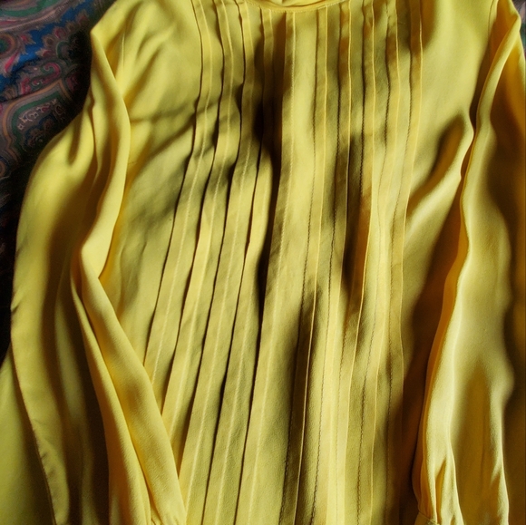 Shirt Tops (bundle of three) by Laureen Lee and... - Picture 10 of 17